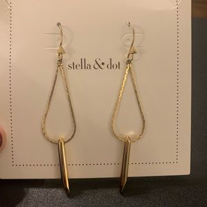 Stella & Dot Rebel Drop Earrings (Gold)